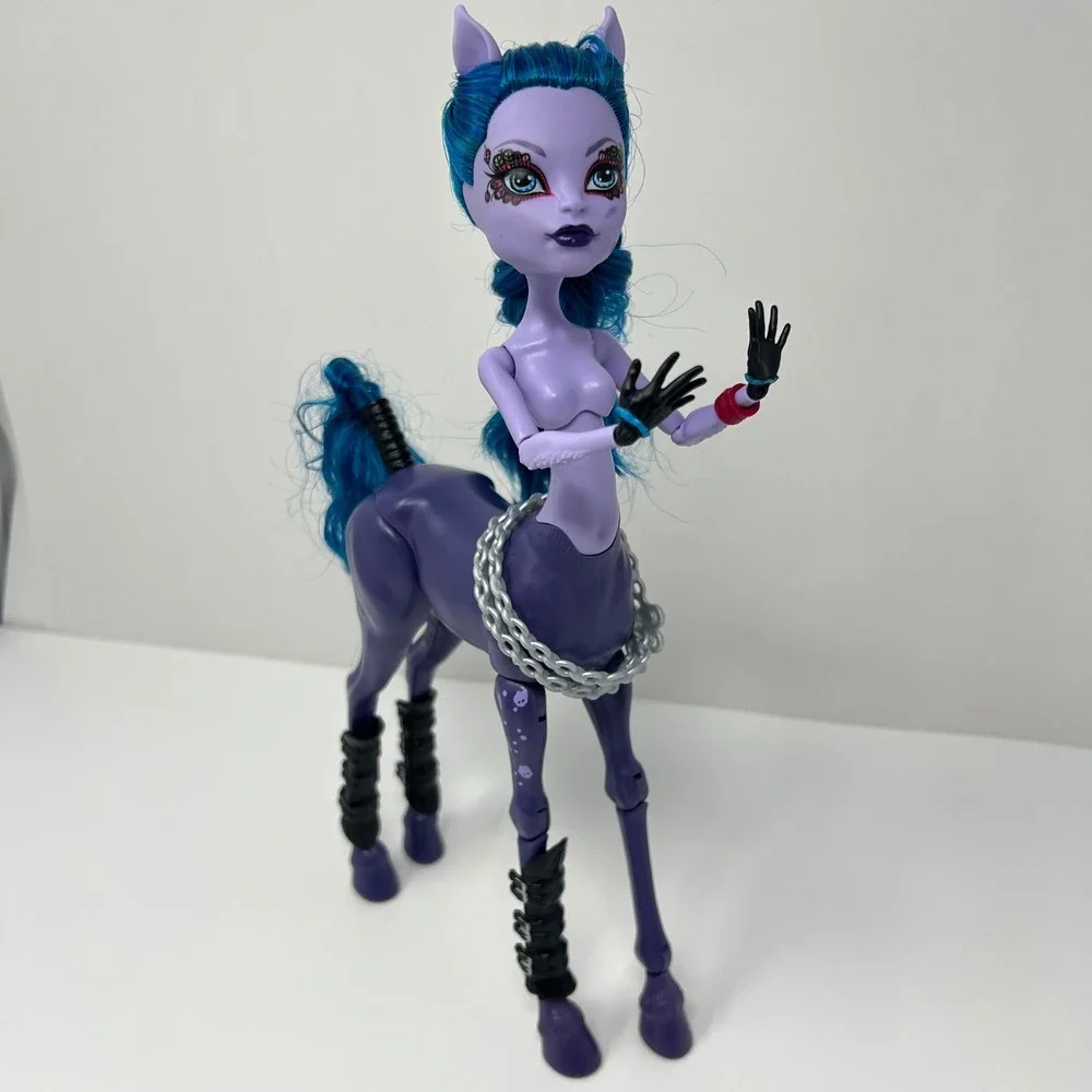 Mattel embrace unique